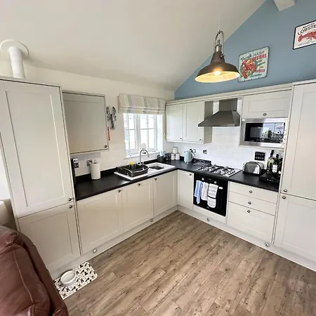 The Lobster Pot House * Filey